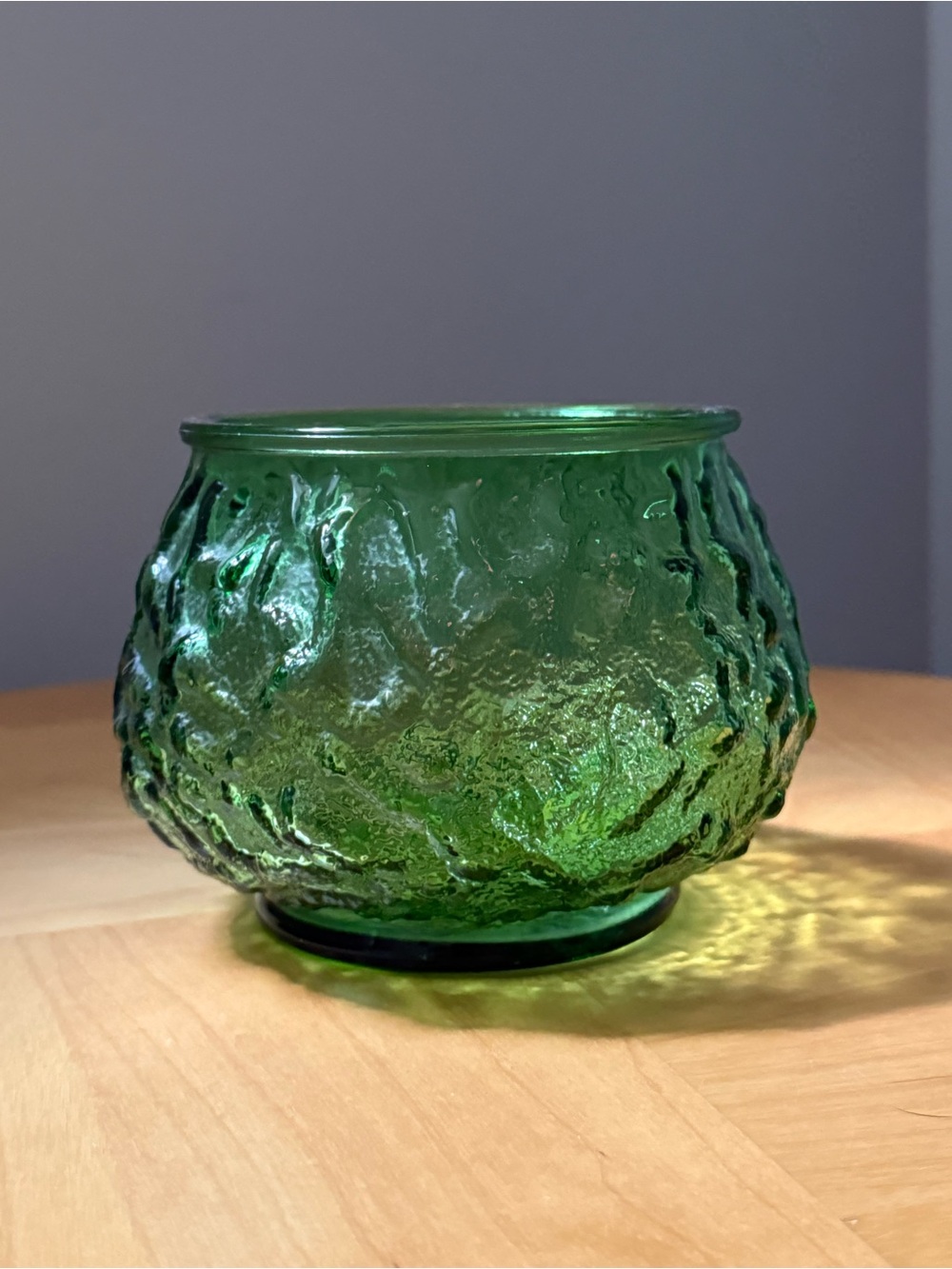 Vintage MCM E.O Brody Co Cleveland Emerald Green Crinkle Glass Vase c1960